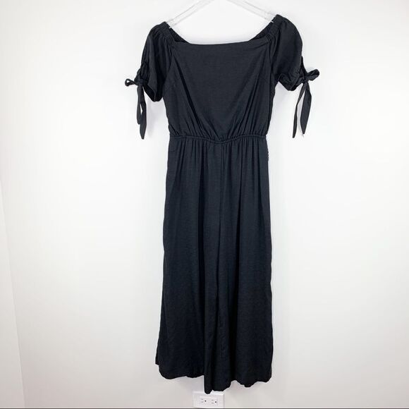 Doe & Rae Black ModCloth Wide Leg Cropped Jumpsuit Sz Small - Picture 1 of 15